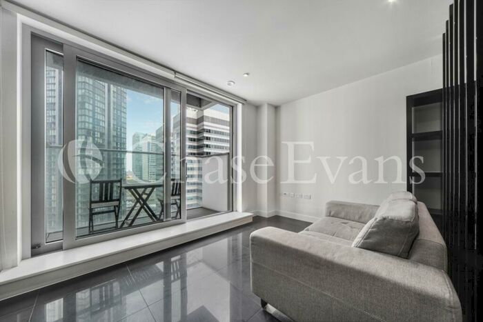 Studio To Rent In East Tower, Pan Peninsula, Canary Wharf, E14