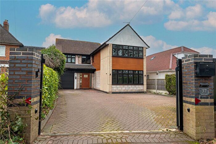 3 Bedroom Detached House To Rent In Hill Lane, Bassetts Pole, Sutton Coldfield, Warwickshire, B75