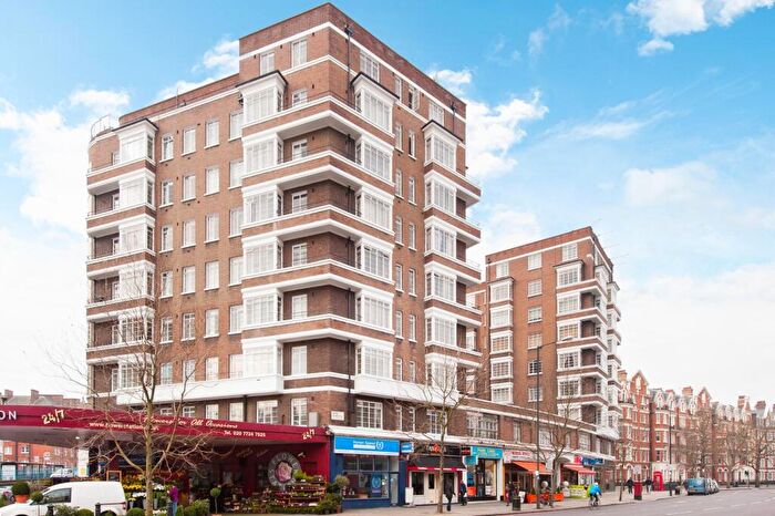 2 Bedroom Flat To Rent In Rossmore Court, Park Road, London, NW1