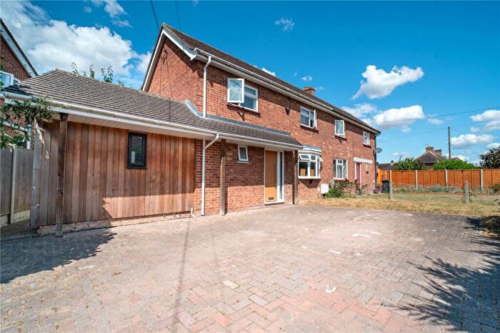3 Bedroom Semi-Detached House For Sale In Rigby Avenue, Mistley, Manningtree, Essex, CO11