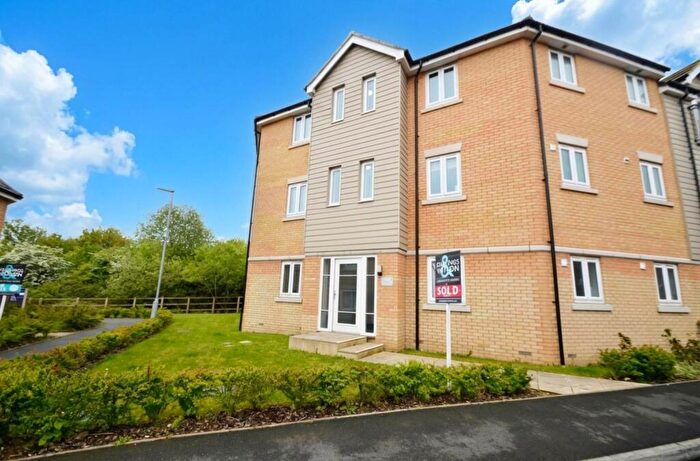 2 Bedroom Flat To Rent In Falcon Crescent, Norwich, NR8