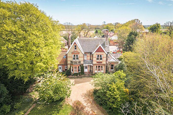 4 Bedroom Detached House For Sale In Limes Road, Catfield, Great Yarmouth, NR29