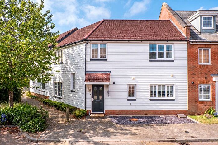 4 Bedroom Terraced House For Sale In Hazen Road, Kings Hill, West Malling, Kent, ME19