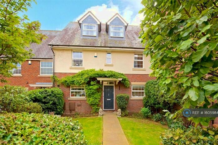 Studio To Rent In Bernardines Way, Buckingham, MK18