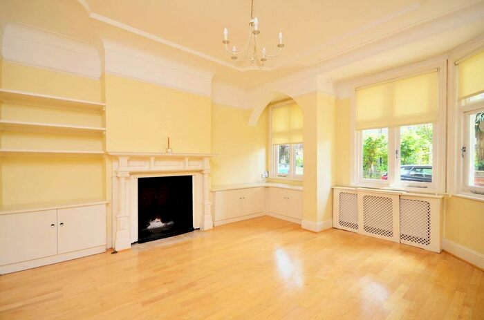 4 Bedroom Terraced House To Rent In St Pauls Road, Richmond, TW9