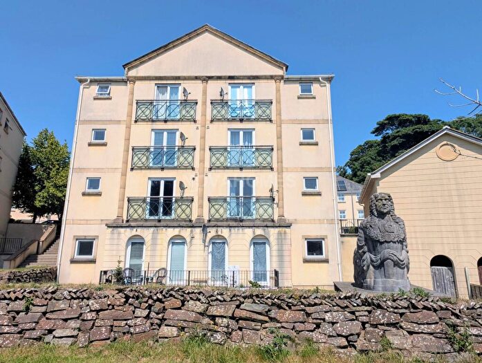 2 Bedroom Flat For Sale In Aberdeen Avenue, Plymouth, PL5