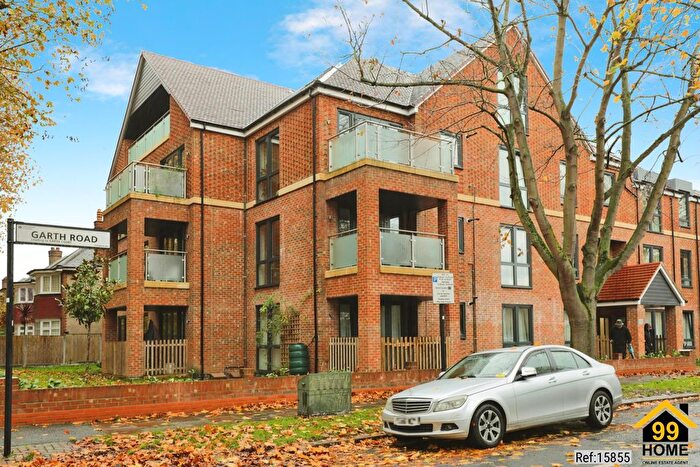 2 Bedroom Flat For Sale In Garthowen House, Chiswick, Greater London, W4