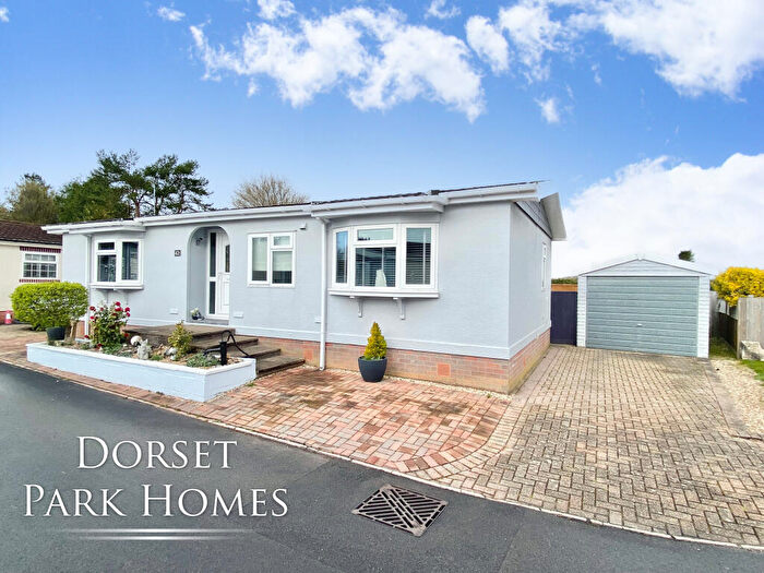 2 Bedroom Park Home For Sale In Oaklands Park, Crossways, Dorchester, Dorset, DT2