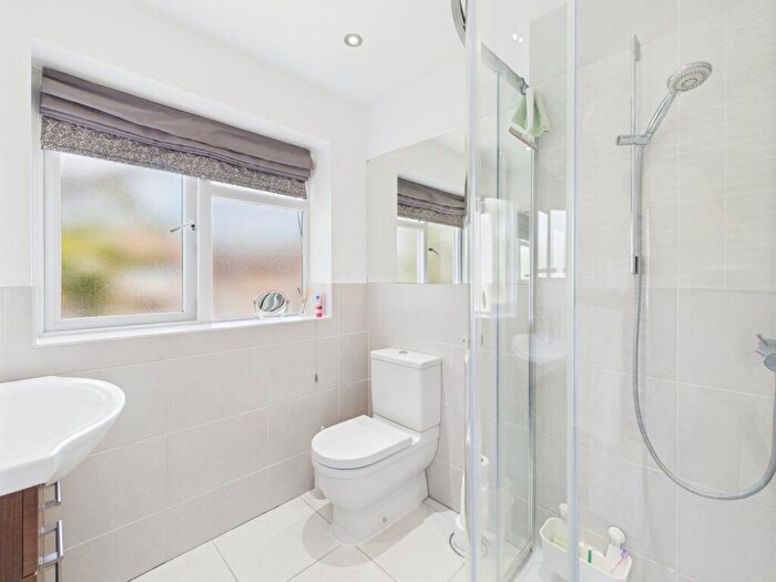 2 Bedroom Apartment To Rent In Osborne Road, Windsor, Berkshire, SL4