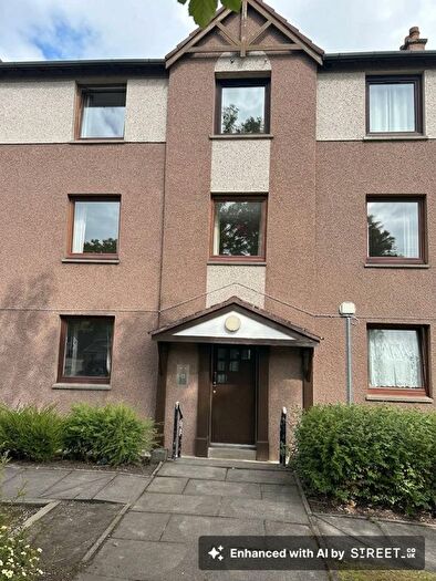 2 Bedroom Flat For Sale In Morrison Drive, Aberdeen, AB10