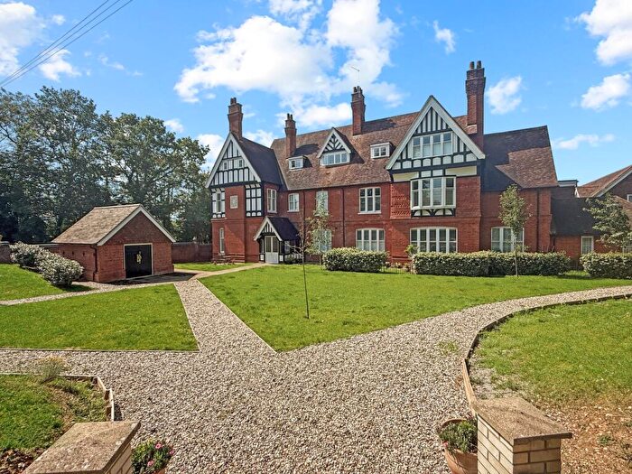 1 Bedroom Apartment For Sale In High Garrett, Braintree, CM7