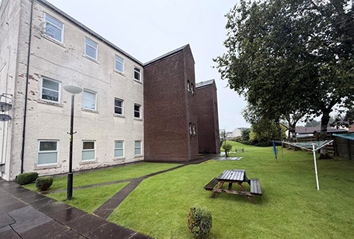 1 Bedroom Flat For Sale In Riverside Court, Balloch, Alexandria, G83