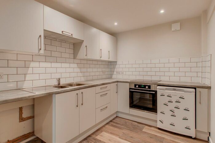 2 Bedroom Apartment To Rent In Park Street, Thaxted, Saffron Walden, Essex, CM6