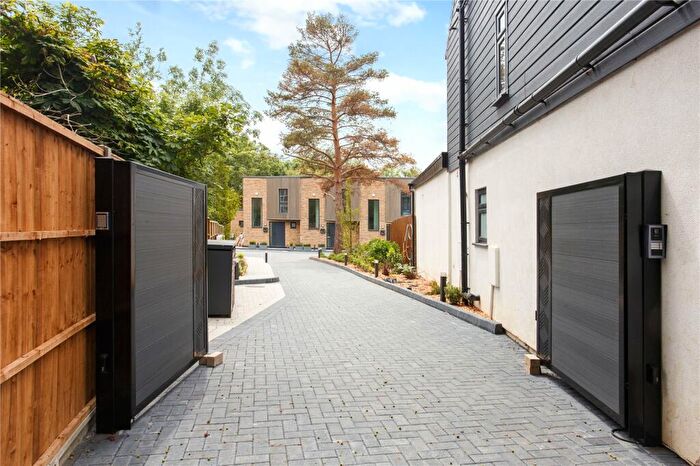 3 Bedroom End Of Terrace House For Sale In Primrose Mews, Harrow Road, Wembley, HA0