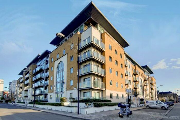 2 Bedroom Flat To Rent In Argyll Road, Woolwich, London, SE18