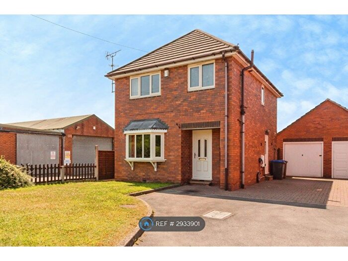 3 Bedroom Detached House To Rent In Smithy Fold, Macclesfield, SK11