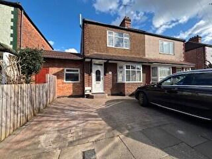 4 Bedroom House To Rent In Exeter Rd, N9