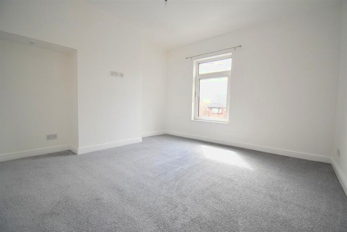 2 Bedroom Property To Rent In Lee Street, Longridge, Preston, PR3