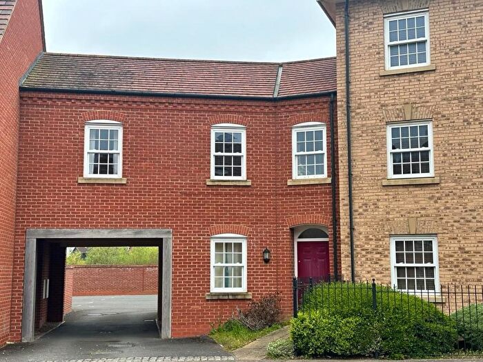 3 Bedroom Mews To Rent In Saxon Way, Great Denham, MK40