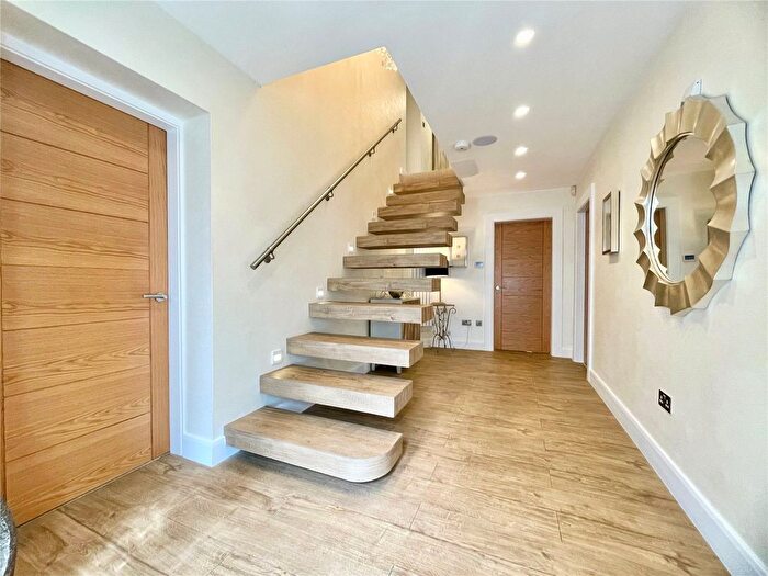 3 Bedroom Detached House For Sale In Preston New Road, Samlesbury, Preston, Lancashire, PR5