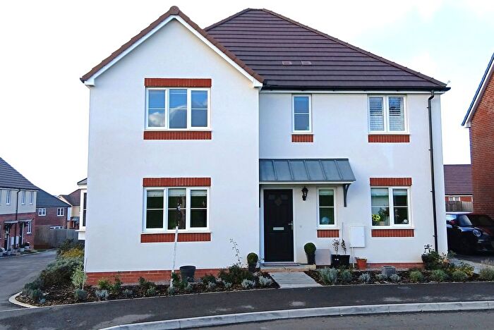 4 Bedroom Detached House For Sale In Sparrow Crescent, Calne, SN11