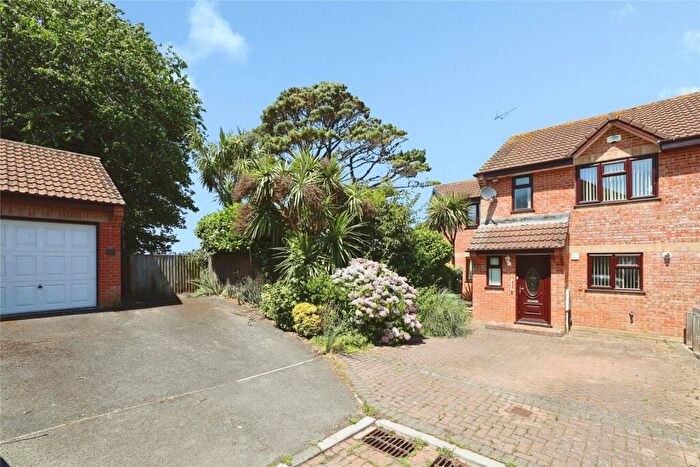 3 Bedroom Semi-Detached House For Sale In J H Taylor Drive, Northam, Bideford, EX39