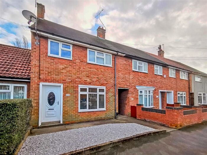 3 Bedroom Terraced House To Rent In Elgar Road, Hull, HU4