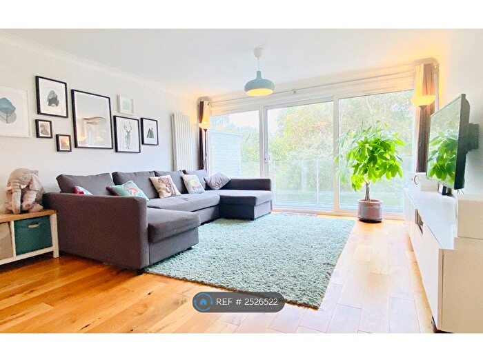 3 Bedroom End Of Terrace House To Rent In Dunster Crescent, London, RM11