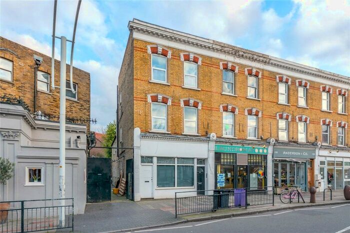 3 Bedroom Apartment To Rent In Bellenden Road, London, SE15
