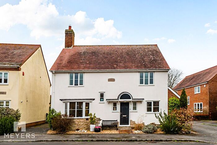 4 Bedroom Detached House For Sale In Stoborough Meadow, Wareham, BH20