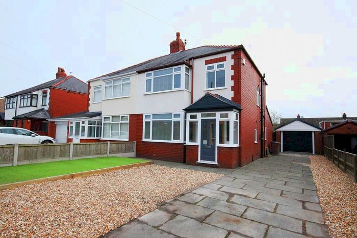3 Bedroom Semi-Detached House To Rent In Garswood Road, Ashton-In-Makerfield, Wigan WN4