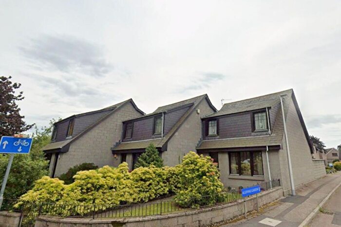 3 Bedroom Terraced House For Sale In , Allenvale Road, Aberdeen, AB10