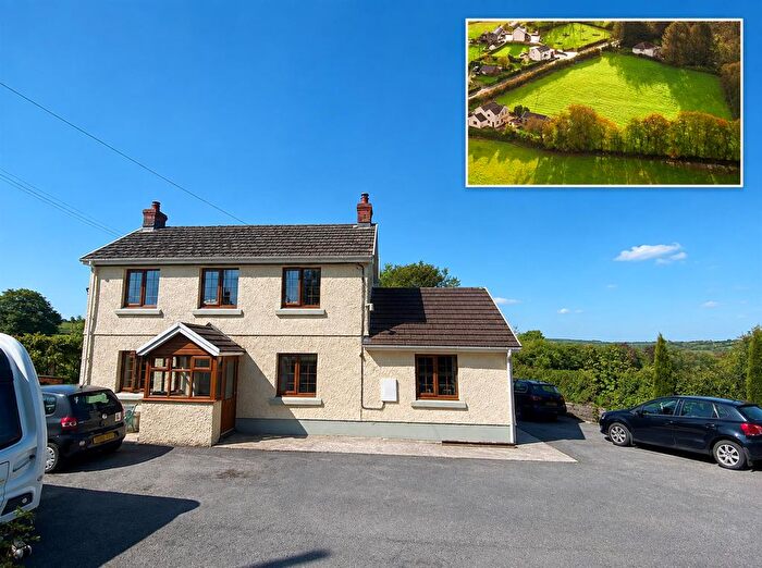 4 Bedroom Detached House For Sale In Pencader, SA39