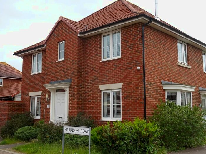 3 Bedroom Semi-Detached House To Rent In Harrison Road, Aylesham, Canterbury, CT3