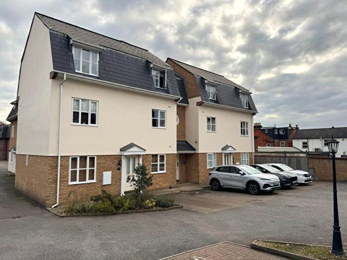 1 Bedroom Flat For Sale In Gresham Close, Brentwood, CM14