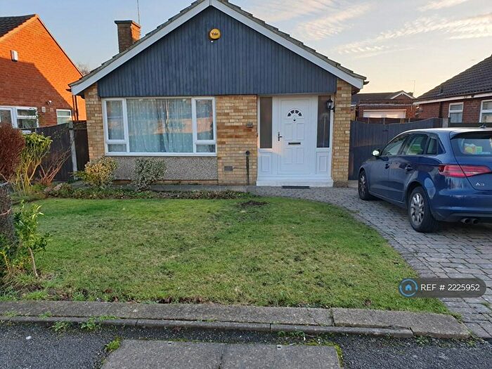 2 Bedroom Detached House To Rent In Burroway Road, Langley, SL3