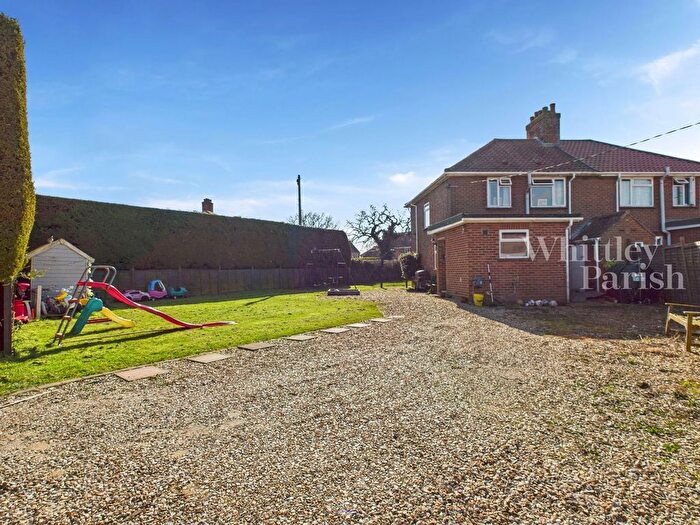 3 Bedroom Semi-Detached House For Sale In Pristow Green Lane, Tibenham, Norwich, NR16