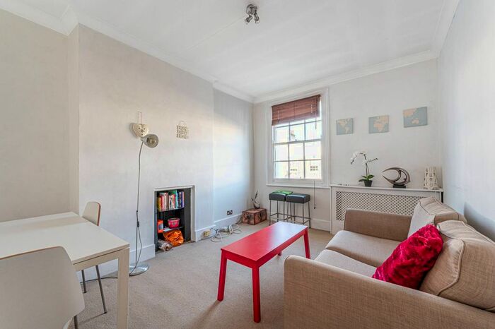 1 Bedroom Flat To Rent In Princess Road, Camden, London NW1