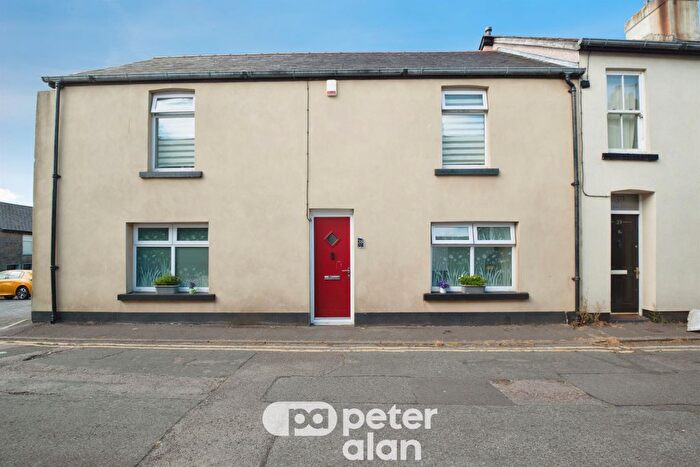 4 Bedroom End Terrace House For Sale In Queen Street, Blaenavon, Pontypool, NP4