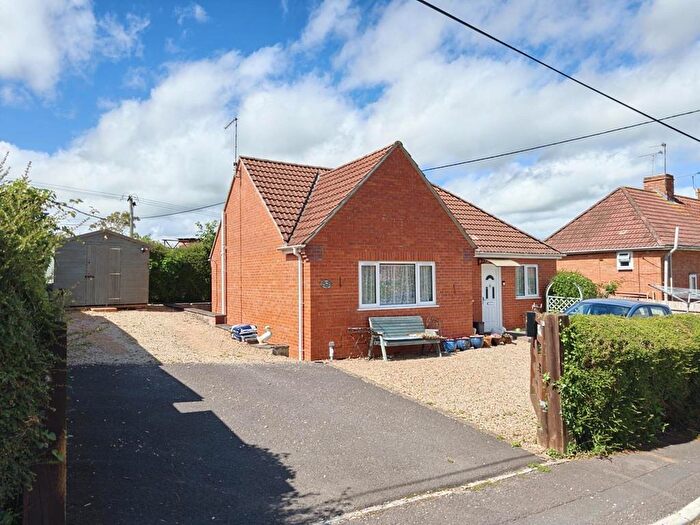 3 Bedroom Detached Bungalow For Sale In Manor Road Milborne Port Sherborne, DT9