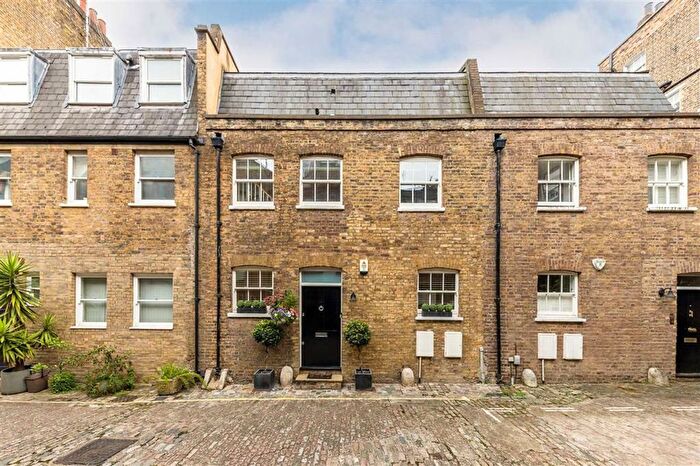 4 Bedroom Property To Rent In Richardsons Mews, London, W1T