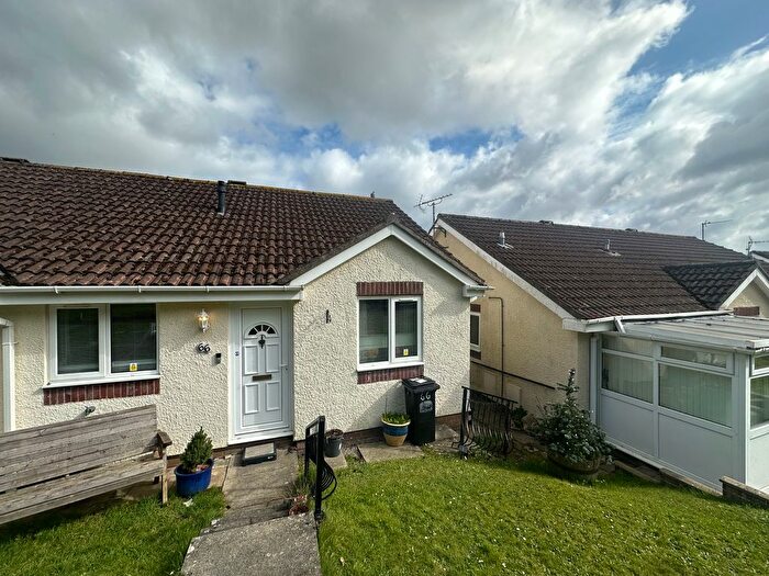 2 Bedroom Bungalow To Rent In Emblett Drive, Newton Abbot, TQ12