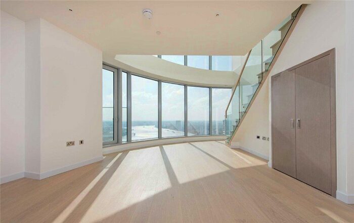 3 Bedroom Flat To Rent In Charrington Tower, Biscayne Avenue, London, E14