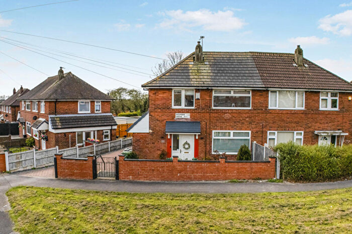 2 Bedroom Semi-Detached House For Sale In Redmire Drive, Leeds, West Yorkshire, LS14