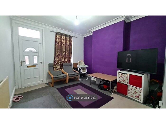 3 Bedroom Terraced House To Rent In Grundy Street, Hyson Green, NG7