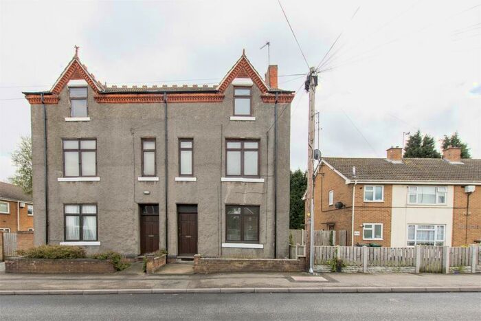 4 Bedroom Semi-Detached House To Rent In Cross Street, Arnold, Nottingham, NG5