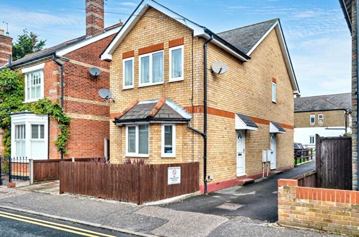2 Bedroom Maisonette For Sale In Primrose Hill, Chelmsford, CM1