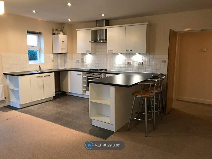 2 Bedroom Detached House To Rent In Beevor Court, Huntingdon, PE28