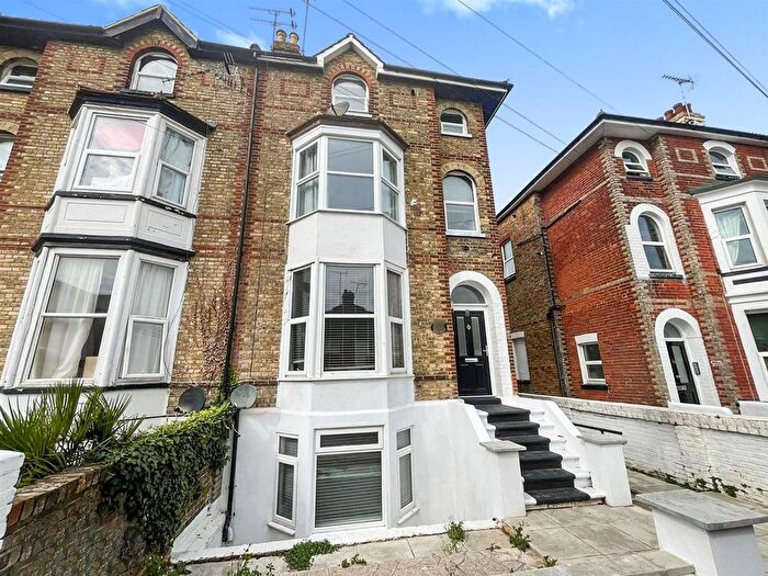 1 Bedroom Flat To Rent In Belmont Road, Broadstairs, CT10