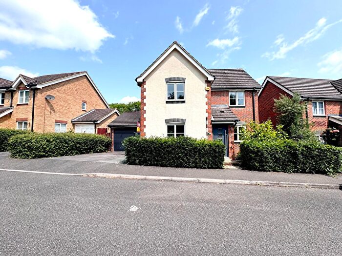 3 Bedroom Detached House To Rent In Blossom Lane, Ashford, TN25